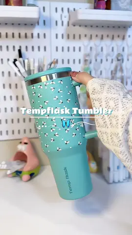 Koleksi tumbler gemas ku bertambah! yang sekarang super special karena my fav color🩵🤍  Yang mau samaan tumbler sama aku, cek keranjang kuning!✨  #tumbler #tempflask #tumblerviral #tumblertahandingin #tumblertahanpanas #tumblerstainless #tumbleraesthetic #tumblermurah 