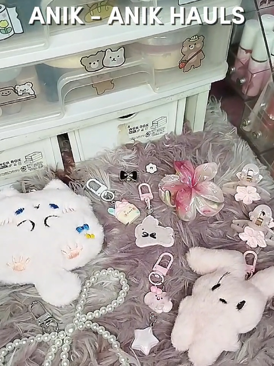 why so pretty!!!! #unboxing #anikanik #keychain #hairclaw #fyp 