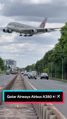 @Qatar Airways Airbus A380 makes an incredible landing just moments away from the road, showcasing its sheer size and power.  The sight of this massive aircraft touching down with precision is truly a sight to behold. Witness the grandeur of aviation up close with Qatar Airways at London Heathrow Airport. 😱✈️#QatarAirways #A380 #HeathrowLanding #Airbus #Airbulovers #Aviation #Aviationdaily #Aircraft Avgeek #