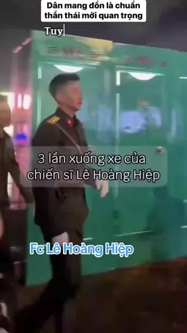 3 lần bước xuống xe Viral của D/c Hiệp. 🫶😎🤭😀🇻🇳#A80 #A50 #fclehoanghiep #lehoanghiep 