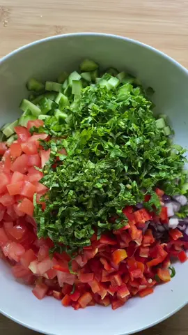 Turkish Style Couscous Salad, a must try recipe 👌 #couscoussalad #fyptiktok 