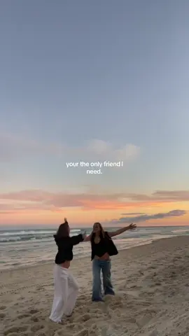 I miss u already and ur next to me rn😫 #fyp #bestfriend #Summer #duo #bsf #sunset #beach #viral #blowup #xybca #trending 