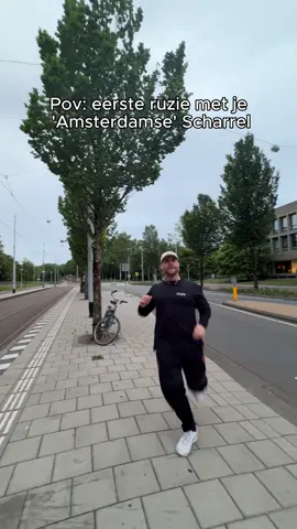 Dit duurde tot diep in de nacht.. @Syènne  #daten #typetjes #relatie #comedy #amsterdam #centrum 