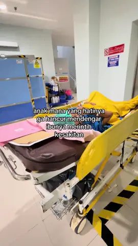 panjang umur ma❤️💛💚💙🖤❤️‍🔥🌻🌻🌻🌻🌻