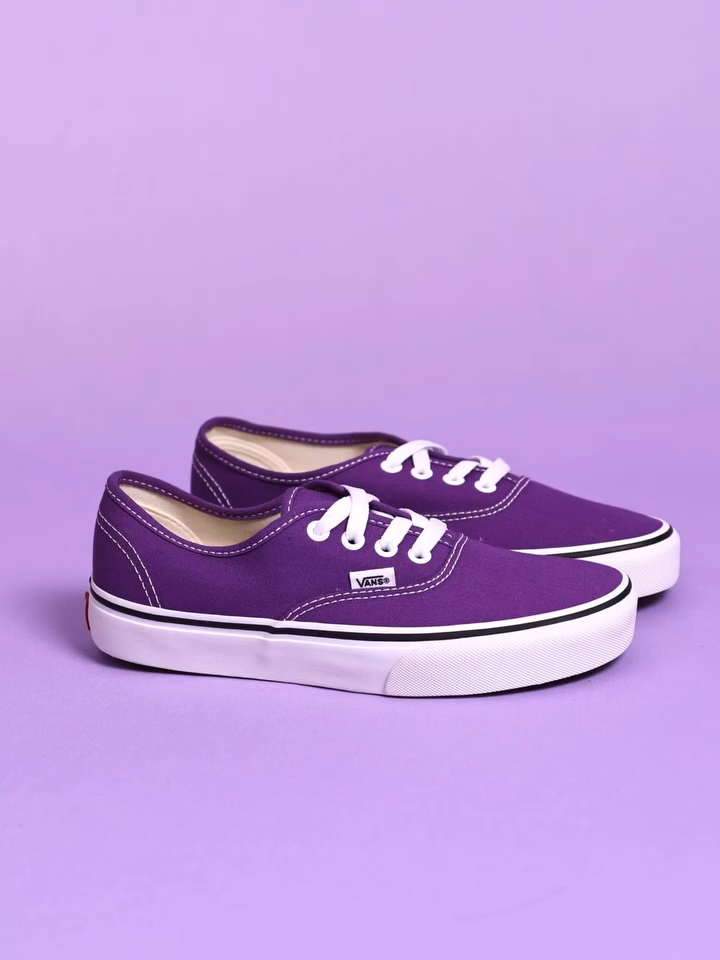 Ini nih yang ditunggu tunggu oleh khalayak umum kita persembahkan Vans Authentic Purple 🏁👟🏁 #outfitcheck #vansoffthewall #vansslipon #fagonshop #outfitideas #outfitinspo #vansoriginal #vans #outfit #vansdiskon #OOTD #vansoutlet #vansmurah #jualvans #jualvansoriginal #outfitinspiration #vanshead #fypdong #wayvee #viral