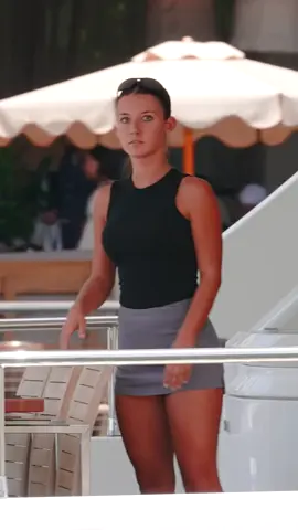 😲✨ @Ania.dyn Caught by Surprise, but That Signature Smile Never Fails! 🛥️💫 When the camera catches her off-guard, you see the real magic—authentic, effortless, and totally captivating. Even in surprise moments, Ania.dyn’s signature smile lights up the whole yacht and the entire Boatsnaps crew knows it’s pure gold. #boats #yachts #yachtlife #boatlife #boatsnaps #offerboat #miami #aniadyn #signatureSmile #caughtbysurprise #yachtvibes #livingthebestlife#hauloversandbar 
