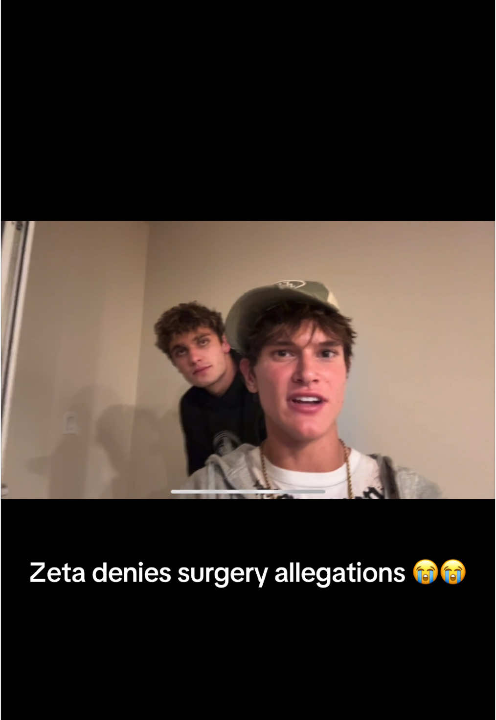 Zeta denies surgery allegations on stream 😭😭 #zeta #fyp #looksmax 