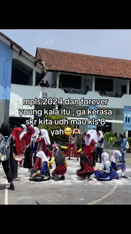 lagu mpls 2024 dimenangkn oleh frvryng😫 #mpls2024 #duzaty #fypシ #fotolive #viralvideo #mplsera #xyzbca #fypシ゚viral #viral #masuk