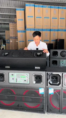 0.34.6.19.2.7.2.5 CHỐT. Loa keo 4tất đôi cao cấp  - 2bass 40 2trung 4treble công suất lớn - kết nối điện thoại, tivi, máy tính - kem mic uhf chông hú hát cực nhẹ - giao hang tận nhà có nhân viên lắp đặt, kiểm tra hát thử thoải mái  #loakeothanhly #loakeogiare #loakeodidong #loakeohaynhat #loakeokeoLoa #loakeobass50 #loakeobass40 #karaoke #loa #loabluetooth #loachinhhang #loakeokeo #xuhuongtiktok #loagiare #loadidong