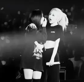 #ROSÉ #JISOO #blackpink #explore #fyp #fypシ゚ #foryou 