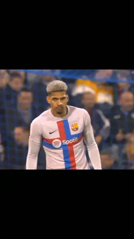 araujo était l'un des meilleurs joueurs du barça en 20/21#araujo#barcelona#barça 