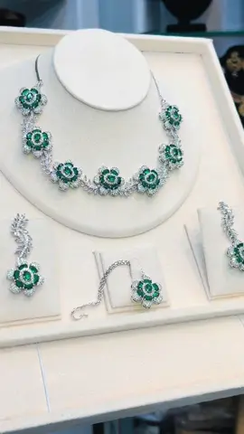 COD Available DC P :250 PK 🚚 #jewellery #jewelryaddict #fashionjewelry #instajewelry #jewelrygram #gems #jewelrydesign #gemstone #pendant #earring #gemstones #necklaces #jewel #finejewelry #jewellerydesign #handmadejewellery #indianjewellery #bridaljewellery #bangles #jewellerylover #kundanjewellery #fyp #trending 