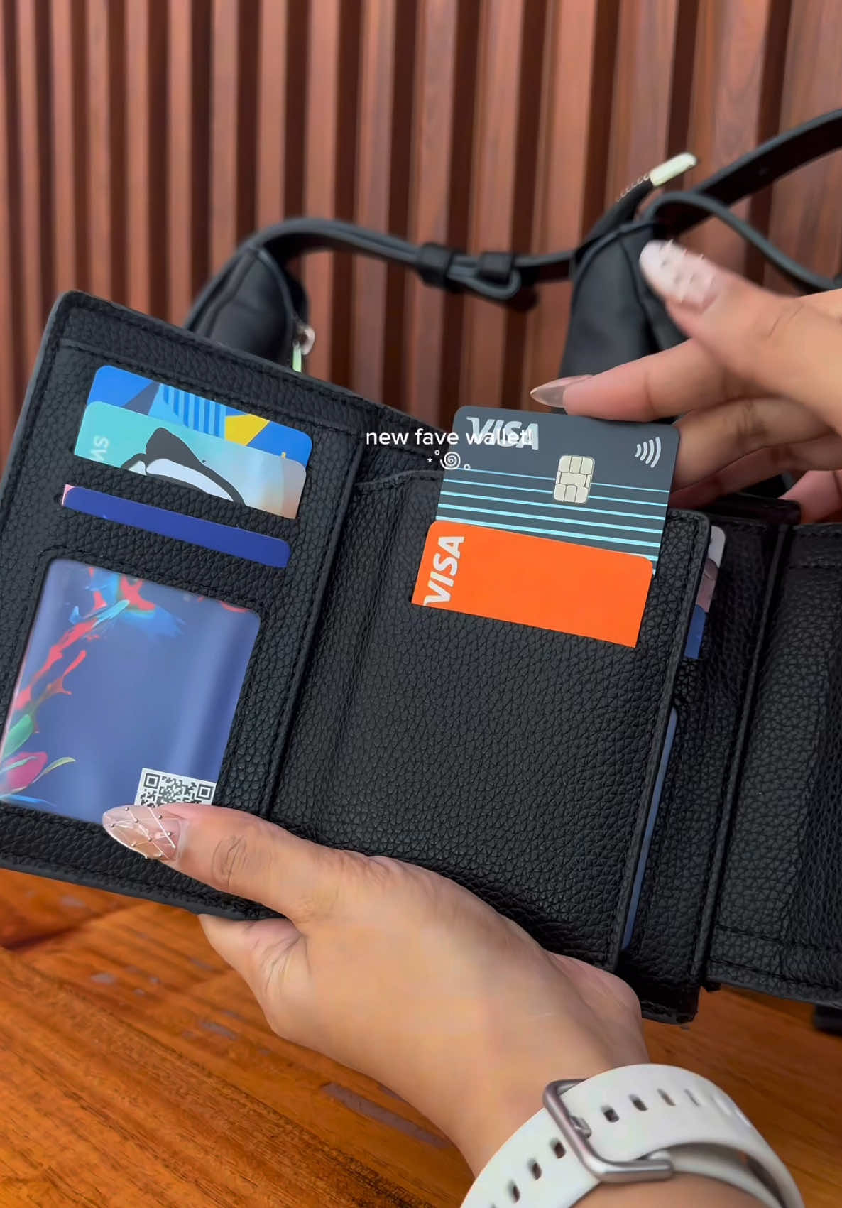 i'm inlove with this wallet 🥹 #wallet #wallets #walletforwomen #walletrecommendation 