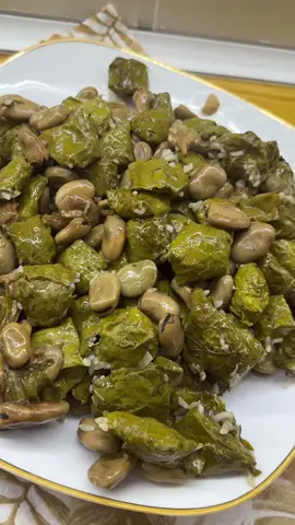 سڵاو ئەزیزان ……………….. یاپراخی گەڵامێو