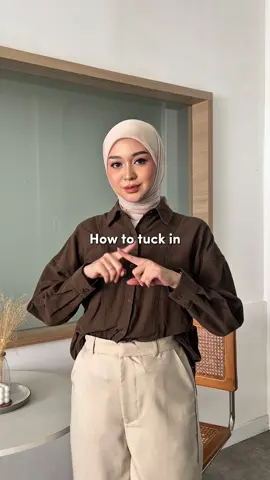 Another tutorial agar baju kamu keliatan lebih rapih saat di tuck in🌟✨
