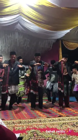 Sehat sehat ayah dan uda kami🫶🏻❤️❤️ #batakmandailing #tortor  #fyp 