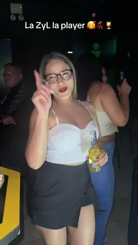 #laZyL #laplayer #zion&Lennox #discoteca #yoregresandoalaño2015 #rocola #temazo #virall 