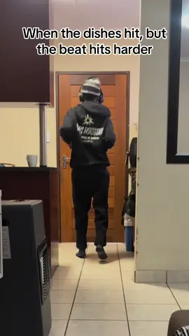 Dance Like Nobody's Watching! STOLEN VIDEO #creatorsearchinsights  #dancechallenge #trendin #trendingvideo #dancestodowithafriend #dancetrend #fyp #sgubhuchallenge #shakailembe 