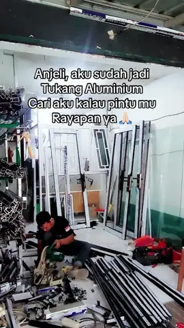 🤣😂#kusenaluminium #pintualuminium #jendelasliding #pintusleding #pintukaca #kusenaluminiumdepok #vertexaluminium #rumahminimalis #rumahimpian #rumahestetik #kontraktorrumah #fypage #fyp