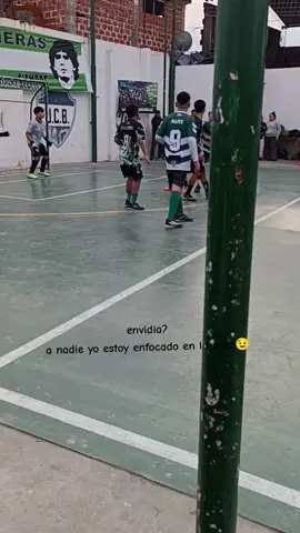 yo solo en la mía 😮‍💨😉#fyp #aguanterebeldewaymireamorloco #bocajuniorsoficial💛💙 #banfield #argentina🇦🇷 #santi #fyp #humor #enlamia #sinenvidia #lasheras🇳🇬 
