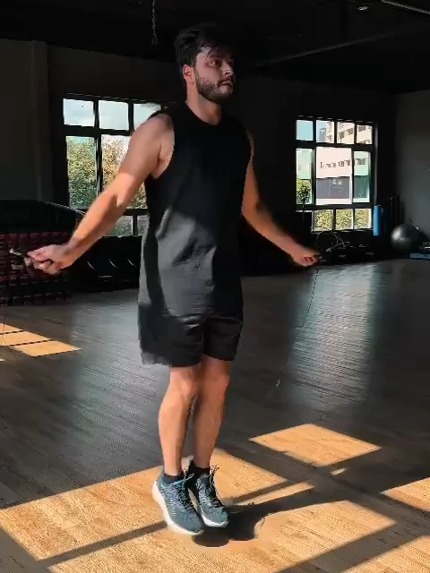 Corda De Pular Crossfit Speed Rope Rolamento 3m Cabo De Aço Speed Regulagem Preta Verde Azu