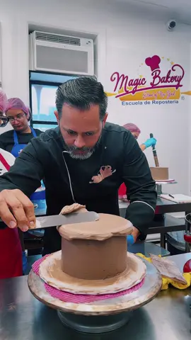 Inscripciones Abiertas en el Master Class de Repostería Nivel I
