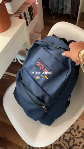Quick vlog (draft) 🧸🥥 #fyp #vsco #school #schoolvlog #afterschool #Summer #exams #aesthetic #room #roominspo #owala #lake #girly #blowthisup 