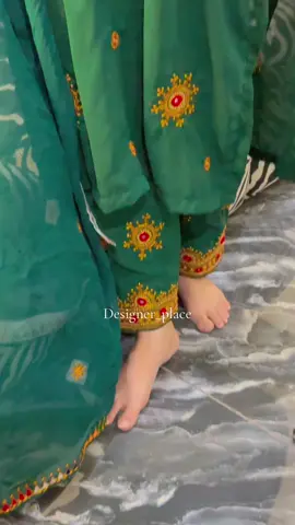 Andar ja kara munafiq thai sara 💚  #foryou #foryou #foryoupage  #growmyaccount✅ #plztiktokteamviralmyvideoplzzz😭😭 #instagram #designer_place 