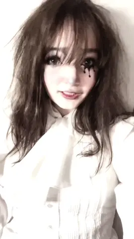 — ` ; does anyone wanna be mentioned in my vids eek !! ; ik this was AGES ago but whatev.. :p ; tagz:: #clownmakeup #alt #cosplayer #cosplay #clowncosplay #originalcharacter 