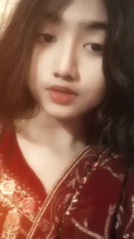 Jara ei id ta fake id bolo Tara aktu suinna jaoo🥲🩴🩴🩴 Jai hok Amar id aktai eida🤌🏻#foryoupagе #foryou #CapCut 