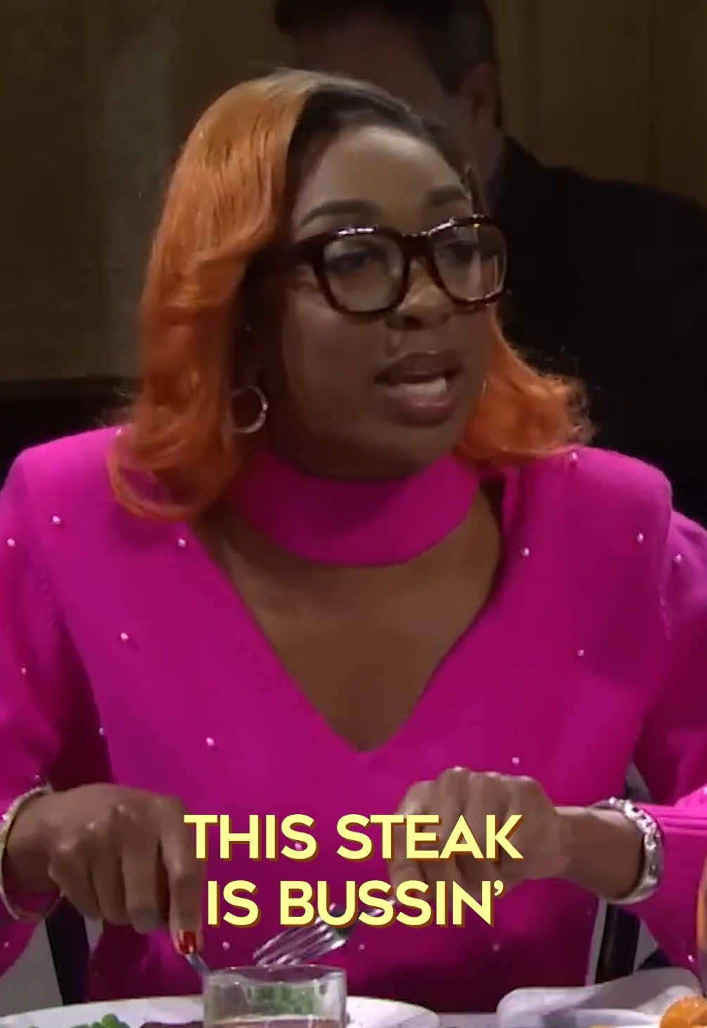 Steak so tough it's the only thing in the sketch that *didn't* break #pedropascal #snl #sketchcomedy #foodtiktok #steaktiktok #bowenyang @Saturday Night Live - SNL 