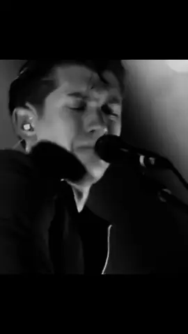 SNAP OUT OF IT 🙂‍↕️ #alexturner #arcticmonkeys #snapoutofit #fyp 