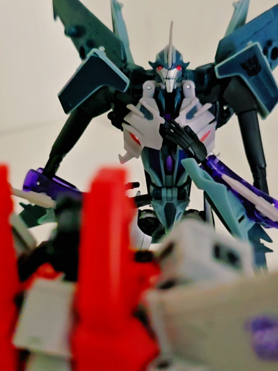Pelea Pelea Pelea 🗣🗣❗️❗️ #starscream #starscreamg1 #starscreamprime #transformers #transformersstopmotion #humor #paratii #fyp 