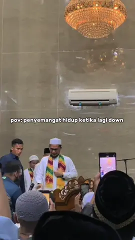 Dan ketika iman turun#ustadzadihidayat #ustadzadihidayatofficial #uah #masyaallahtabarakkallah #allahummashollialasayyidinamuhammad #fyp #foryoupage @Wallzz-공유 @𝐑𝐀𝐀 || 𝐀𝐑𝐂💤 