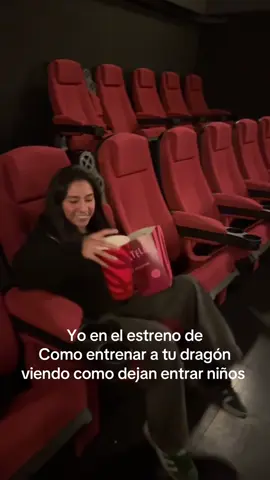 Como que Como entrenar a tu dragón no es para niños de 30? 🐉 #comoentrenaratudragon #foryoupage #liveaction 