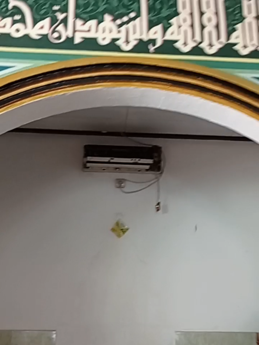 Untuk area sawangan depok, Parung Bogor dan sekitarnya yang mau service atau perawatan AC dirumah atau kantornya boleh chat nomor yang tertera di bio 🙏🏻😊 Melayani Jasa : - Service Rutin Cuci AC - Service AC Trobel - Tambah Freon - Pasang AC - Pembuatan Instalasi AC - Copot AC - Bongkar Pasang AC - Service Kulkas - Service Mesin Cuci - Pasang CCTV - Pembelian AC Baru segala Merek - Jual Beli AC Bekas dan Rusak *Cuci AC Tempat Ibadah Agama Apapun Gratis Untuk Wilayah Depok-Bogor* WA/Tlp : 0812-1047-3762 / 0821-1242-8169 (Ronald)  #teknisi #Daikin #sharp #samsung #Lg #aqua #midea #changhong #teknisiac #serviceacmurah #ac #like #comment #teknisiacjakarta #teknisiacbogor #teknisiacdepok #Tangerang #followfollow #likeforlike #Cometforcomoet #follow #like #fyp 