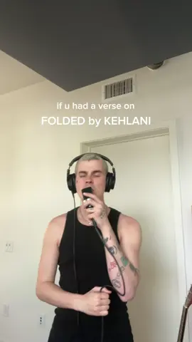 i actually gotta do laundry after this smh #kehlani #folded @Kehlani 