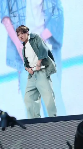 As always,for us  Fancam da performance On The Street Jhope completa ✨💜  | Hope On The Stage Final  #jhope #hoseok #hos_tour #hos_tour_final #hopeonthestage #hopeonthestagetour #jhopetour 