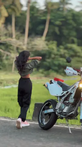 #CapCut හංගපන් බඩු දැක්කොත් නම් නඩු 😒😈🖤 #foryou #foryoupage #fyppppppppppppppppppppppp #trending #fypシ゚ #viral #bikelovergirls #bikelover #dtracker #viralvideo #srilankan_tik_tok🇱🇰 #yashiii💱 