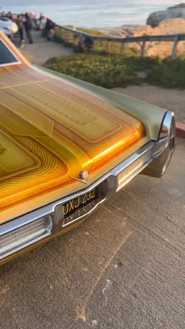 #Cadillac#sunset#Lowrider#Caddy#custompaint#westcoast#classiccar#fyp#flakeandlace#santacruz#santacruz#gold#westside#westside 