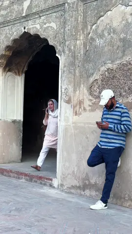 Apni beti ka dhyan rakhoo