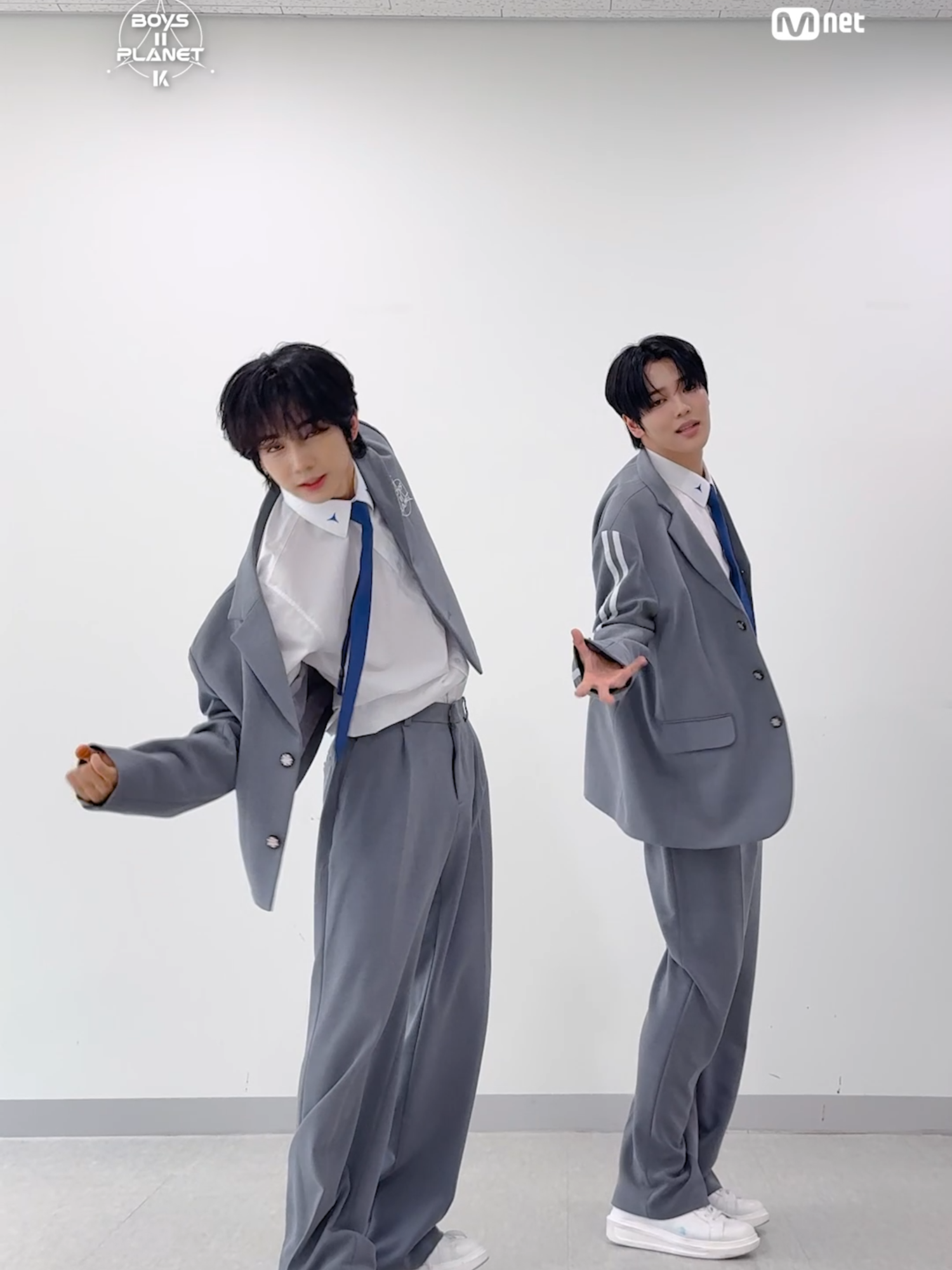 [BOYS ll PLANET K] 최고가 되고 싶은 소년들의 #올라챌린지 I 박준일 장한음 [BOYS ll PLANET K] 2025. 7. 17 (목) 밤 9시 20분 첫 방송 [BOYS ll PLANET C] 2025. 7. 18 (금) 밤 9시 20분 첫 방송  == [BOYS ll PLANET K] Premieres July 17 (Thur) 9:20PM (KST) [BOYS ll PLANET C] Premieres July 18 (Fri) 9:20PM (KST) #박준일 #PARKJUNIL #장한음 #JANGHANEUM #올라 #HOLASOLAR #HOLASOLAR_CHALLENGE #BOYS2PLANET #보이즈2플래닛 #보2플 #보투플 #BOYSPLANET #보이즈플래닛 #Mnet #엠넷
