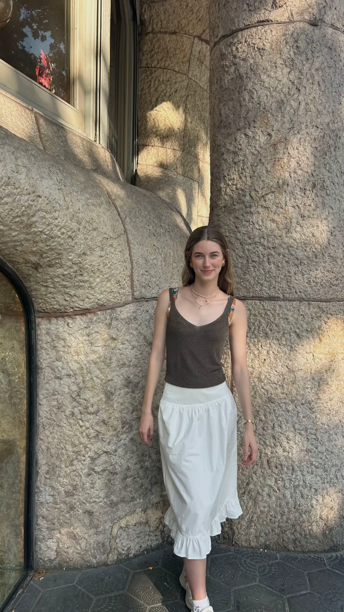 i adore this city how absolutely GORGEOUS #barcelona #catalonia #catalunya #espanya #espana #spain #travel #model #modellife #Lifestyle #eurosummer  @Mango @Bydee #homebodythingskorea @New Balance 