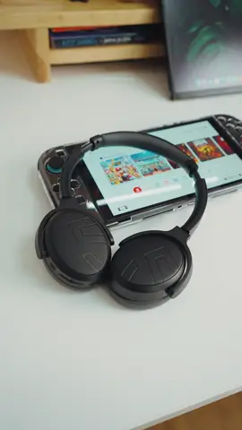 Just got my hands on the SOUNDPEATS Space Lite and wow—this headset is a game-changer. Tried it side by side with the SoundPeats Space. Super lightweight (133g lang!) and really comfortable, perfect for long gaming or chill sessions. The hybrid ANC blocks out everything, and the sound quality? Soooo good. Battery lasts up to 45.5 hours and the AI call noise cancellation makes voice chats super clear. Highly recommend for anyone who loves crisp audio and comfort. @SOUNDPEATS  #soundpeats #wirelessheadphones #noisecancelling #headphones 