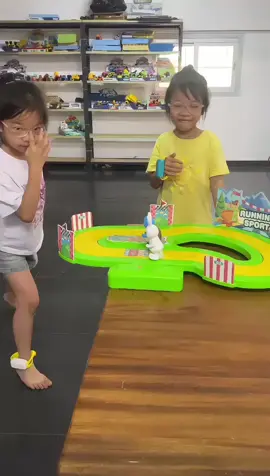 🐢 ติ๊งต๊อง VS 🐰 ติ้งตั๋ง! แข่งกันสนุกสุดเหวี่ยงด้วยของเล่นใหม่ 