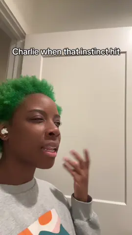 I really felt bad for him and now I’m fully invested in Charlie. 😭  HANNAH, WHY WOULD YOU STRADDLE THAT MAN?!?! #loveislandusa 