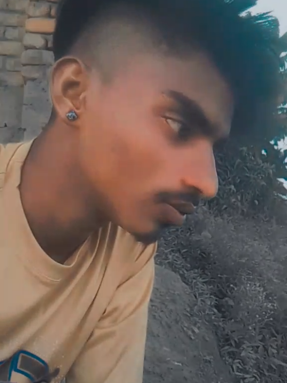 #tiktok পড়ালেখা ছেড়ে দিয়েছি ওই দিন থেকে #vairal 