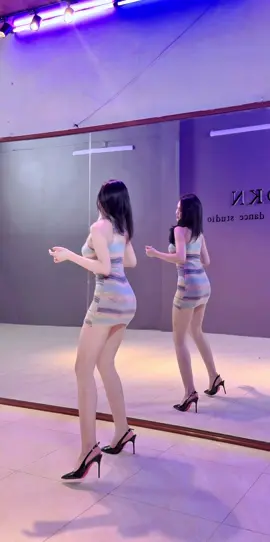 Định nhớ ngiu nhưng chợt nhận ra mình k có 😊#xh #dance #kimngan 