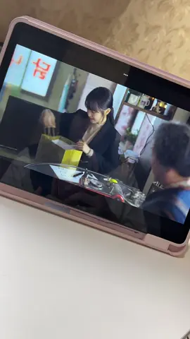 Nonton drakor enak bgt pake tab 😍 #tablet #tabletredmipadse #redmipadse #tabredmipadse #redmi #redmise #tabredmi #drakor #drakorrecomended #drakortiktok 