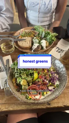 honest greens i am OBSESSED. affordable fresh, hugeeee salads. so impressed 🥗 #honestgreens #barcelona #barcelonafood #Foodie #FoodTok 